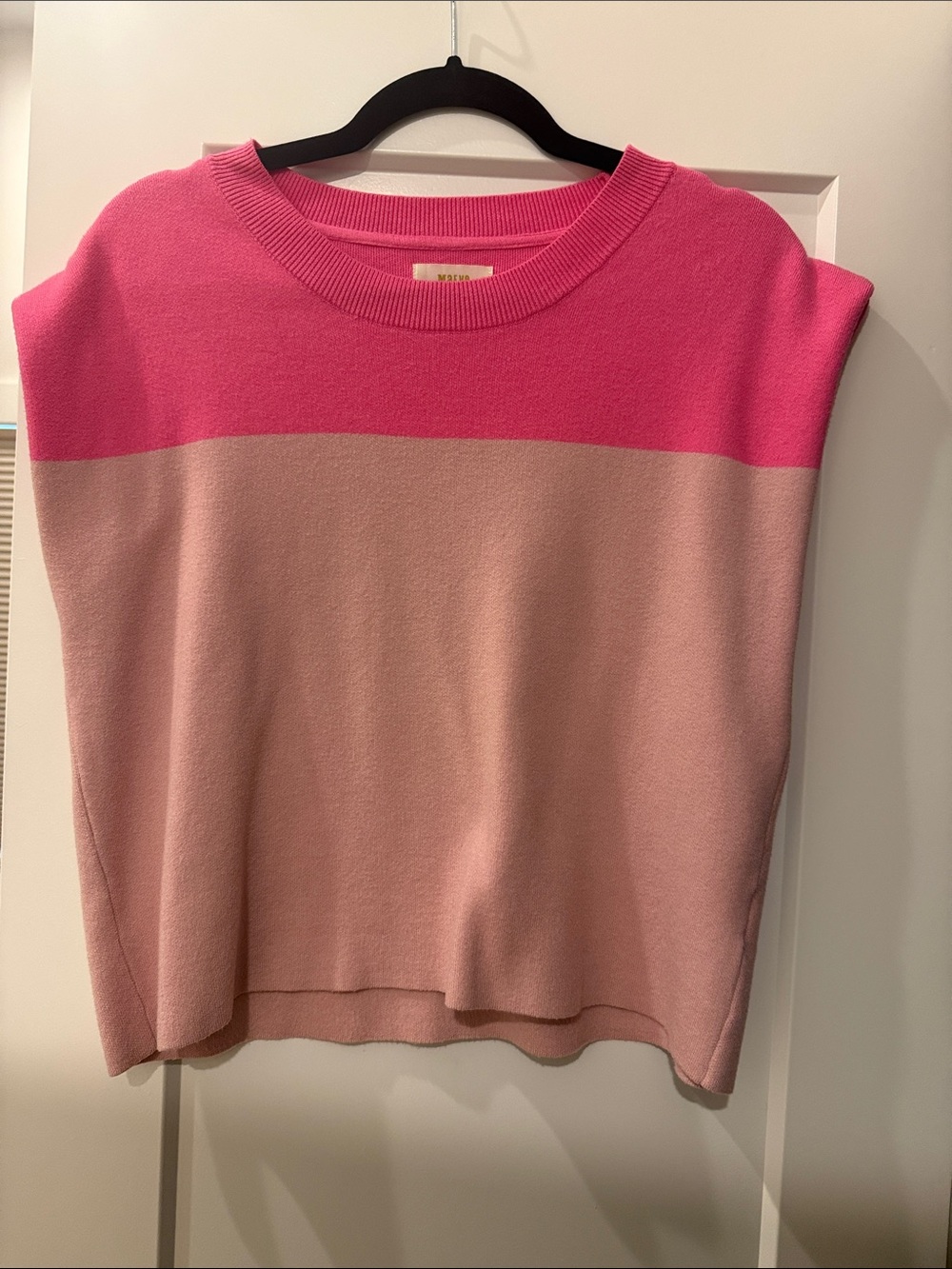 Maeve Two-Tone Crewneck Sleeveless Sweater in Hot Pink and Blush